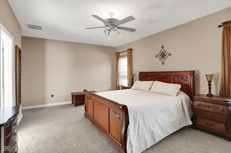 7603 Shannon Lakes Way Indianapolis IN 46217
