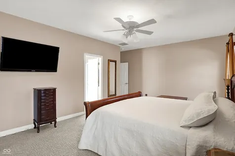7603 Shannon Lakes Way Indianapolis IN 46217