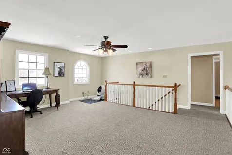 7603 Shannon Lakes Way Indianapolis IN 46217