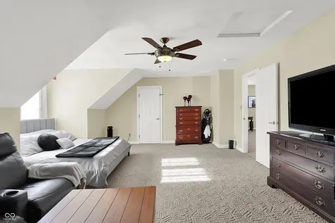 7603 Shannon Lakes Way Indianapolis IN 46217