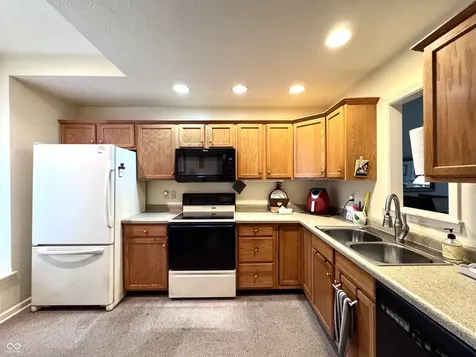 673 Brook Drive Greenwood IN 46143