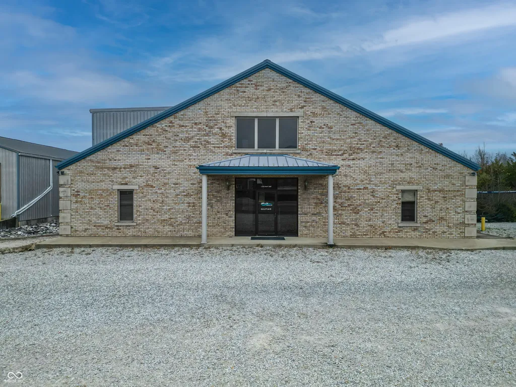1771 Us 50 Highway Bedford IN 47436