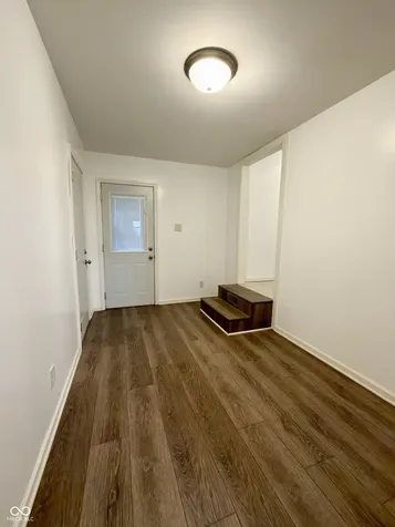 1870 W 200 S Columbus IN 47201