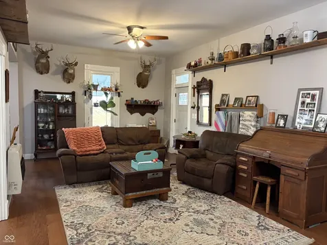 7746 W County Road 50 N Connersville IN 47331