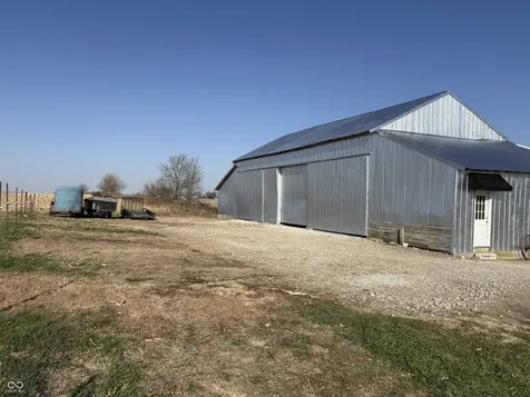 7746 W County Road 50 N Connersville IN 47331