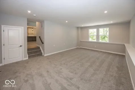 1914 Delp Court Avon IN 46123