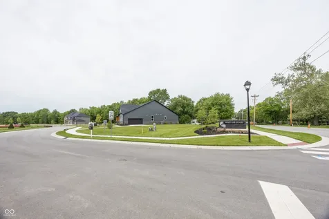 1914 Delp Court Avon IN 46123