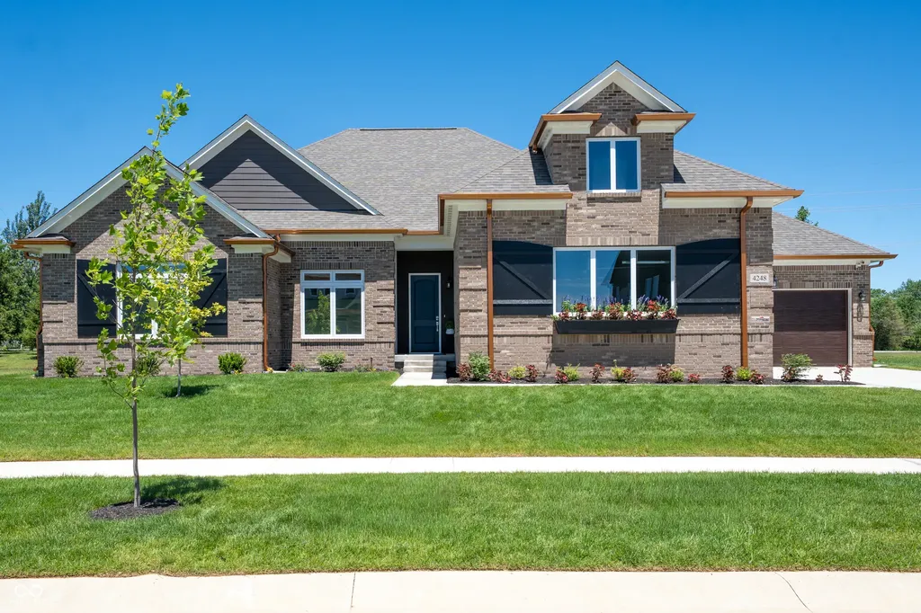4248 Stone Lake Drive Zionsville IN 46077