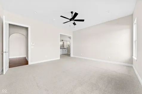4248 Stone Lake Drive Zionsville IN 46077