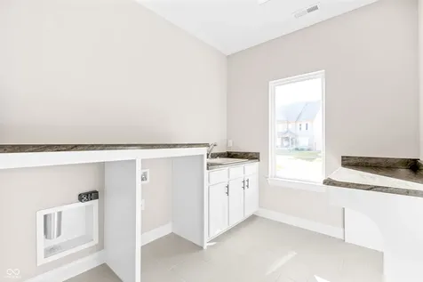 4248 Stone Lake Drive Zionsville IN 46077