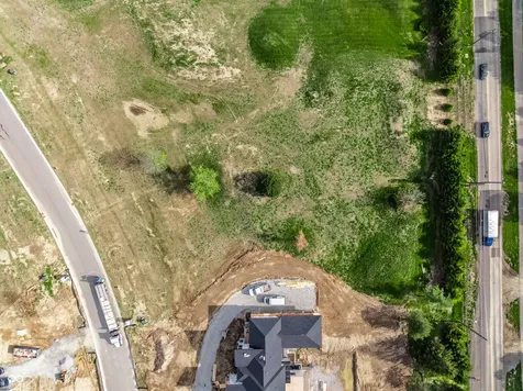 1434 N Asherwood Lane Carmel IN 46032