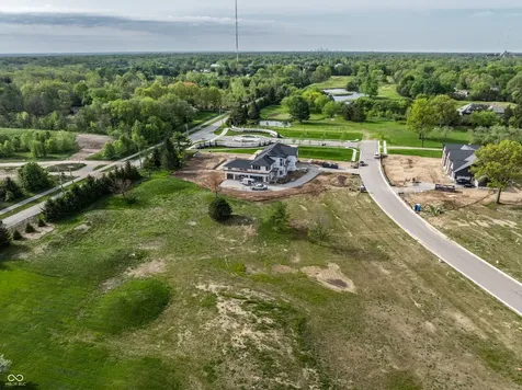 1434 N Asherwood Lane Carmel IN 46032