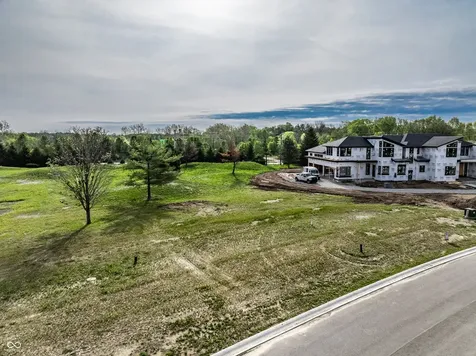1434 N Asherwood Lane Carmel IN 46032