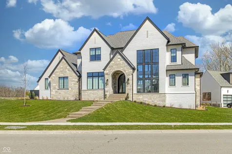 1434 N Asherwood Lane Carmel IN 46032