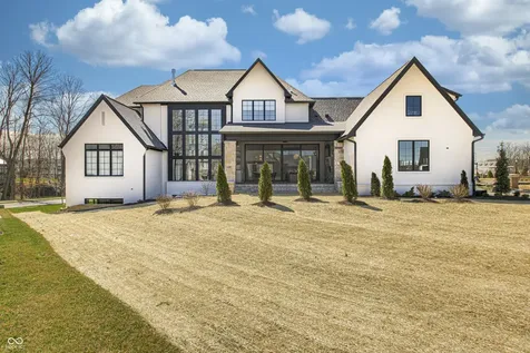 1434 N Asherwood Lane Carmel IN 46032