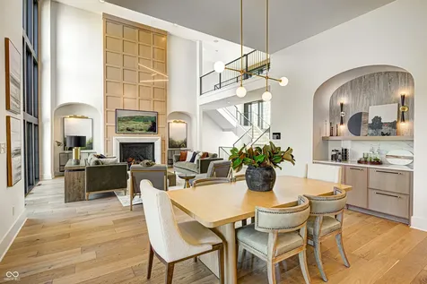1434 N Asherwood Lane Carmel IN 46032