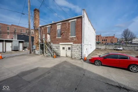 20 S Jackson Street Greencastle IN 46135