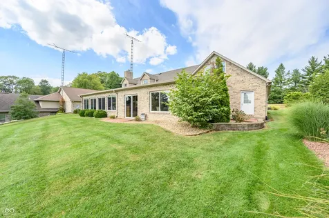 1085 E North Shore Drive Brownstown IN 47220