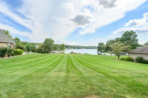 1085 E North Shore Drive Brownstown IN 47220