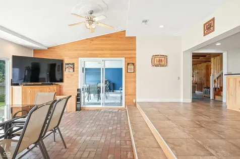 1085 E North Shore Drive Brownstown IN 47220