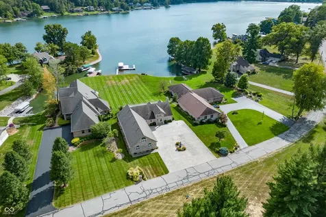 1085 E North Shore Drive Brownstown IN 47220
