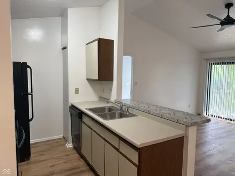 4291 Village Parkway Circle W Indianapolis IN 46254