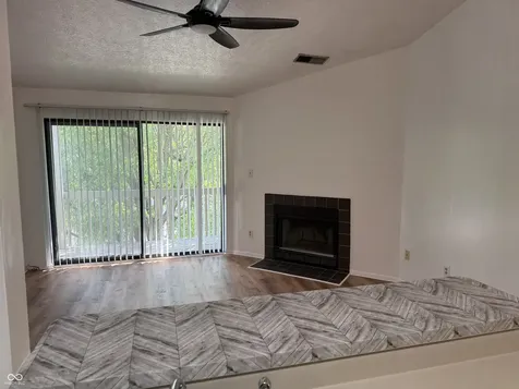 4291 Village Parkway Circle W Indianapolis IN 46254