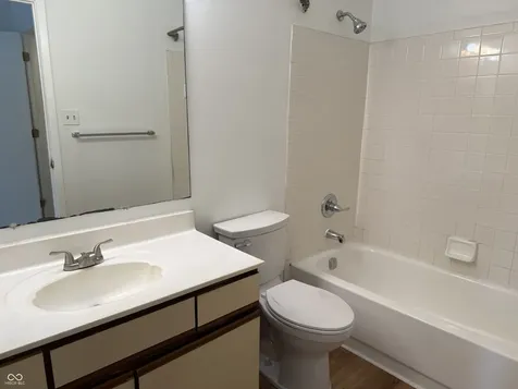 4291 Village Parkway Circle W Indianapolis IN 46254