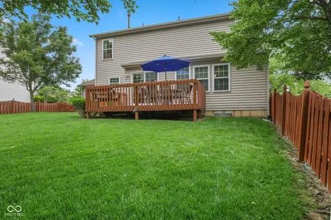 11809 Holbrook Close Fishers IN 46037