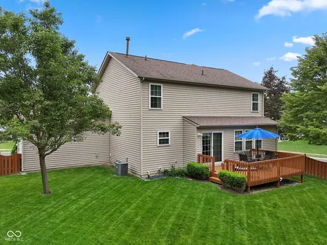 11809 Holbrook Close Fishers IN 46037