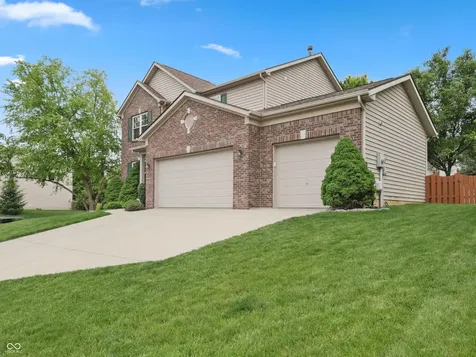 11809 Holbrook Close Fishers IN 46037
