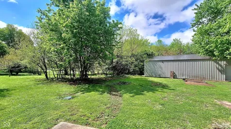 12871 W State Road 32 Yorktown IN 47396