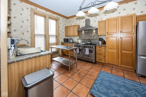 433 W Main Street Greenfield IN 46140