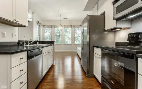 355 E Ohio Street Indianapolis IN 46204