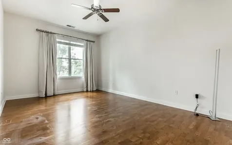 355 E Ohio Street Indianapolis IN 46204