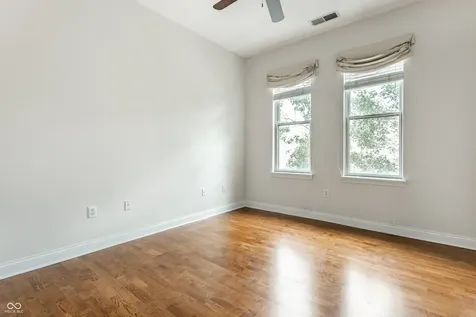 355 E Ohio Street Indianapolis IN 46204