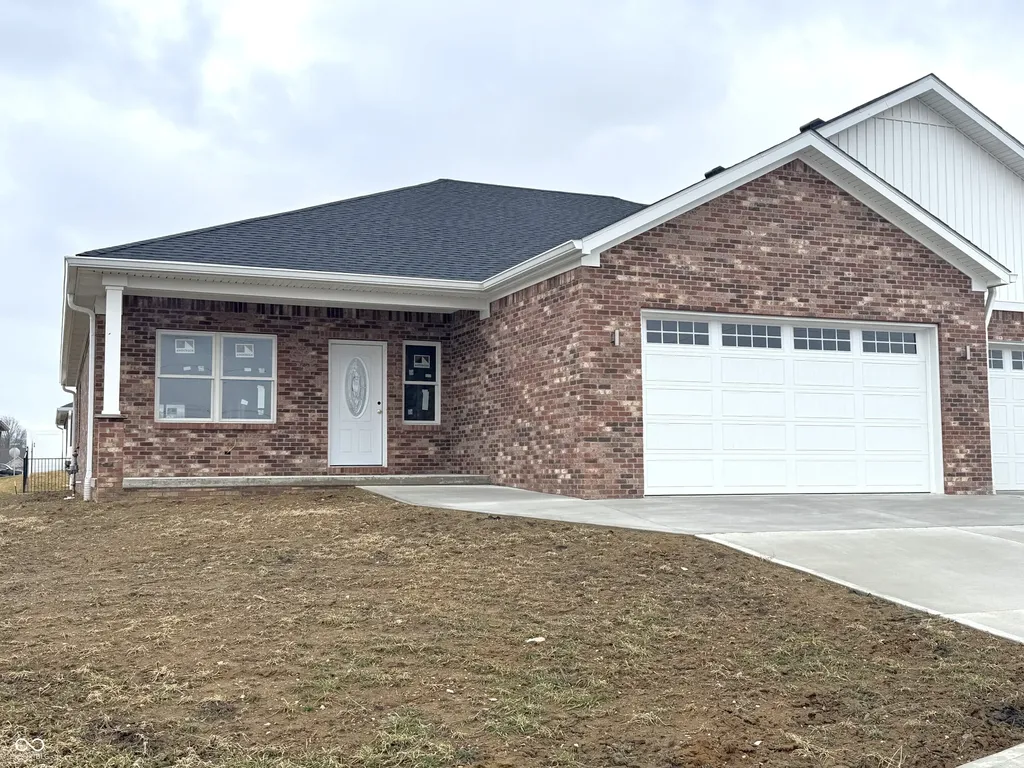 31 Spring Run Drive Crawfordsville IN 47933