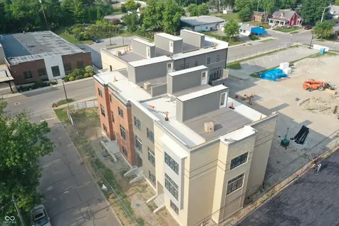 76 E Wayne Street Franklin IN 46131