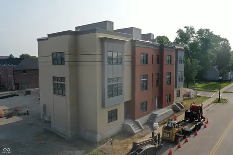 76 E Wayne Street Franklin IN 46131