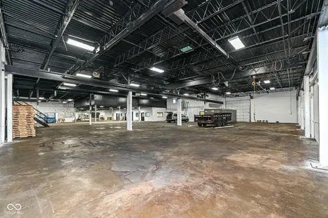 2401 S Monroe Street Muncie IN 47302