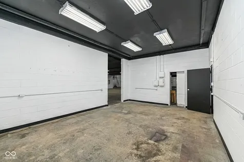 2401 S Monroe Street Muncie IN 47302
