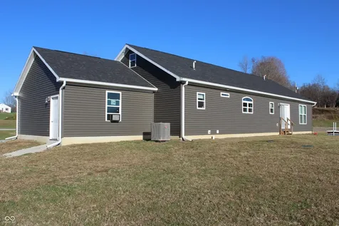 5814 W County Road 100 S Greencastle IN 46135
