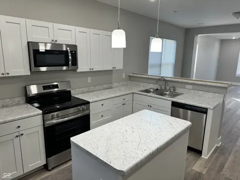 1407 N Pershing Avenue Indianapolis IN 46222