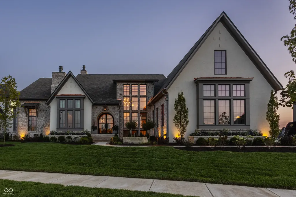 1461 Chatham Ridge Court Westfield IN 46074