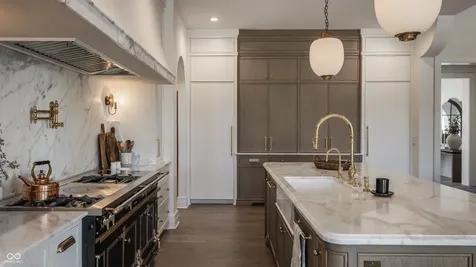 1461 Chatham Ridge Court Westfield IN 46074