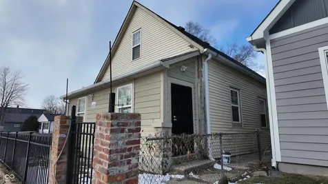 952 Udell Street Indianapolis IN 46208