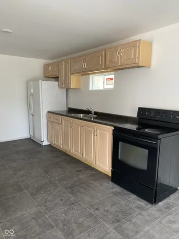2722 Collier Street Indianapolis IN 46241
