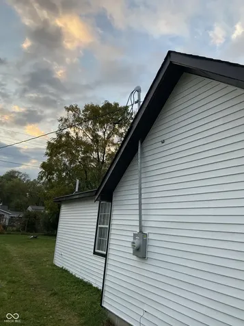 2722 Collier Street Indianapolis IN 46241