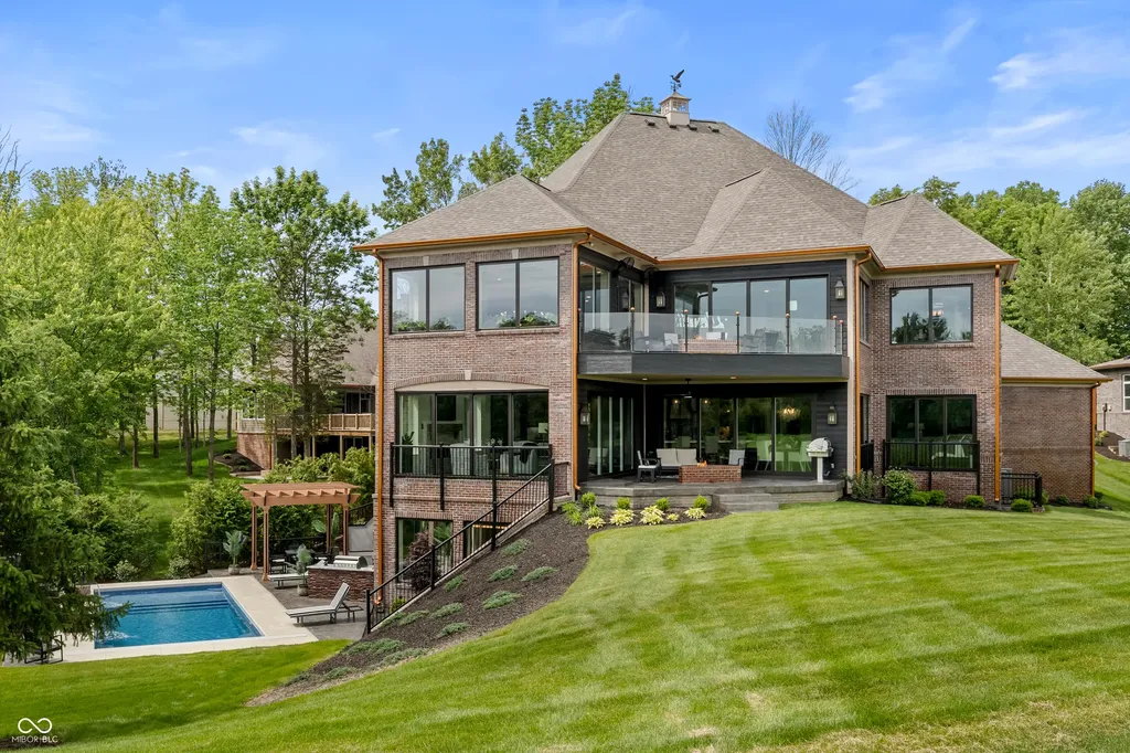 11683 Cold Creek Court Zionsville IN 46077