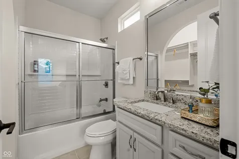 11683 Cold Creek Court Zionsville IN 46077